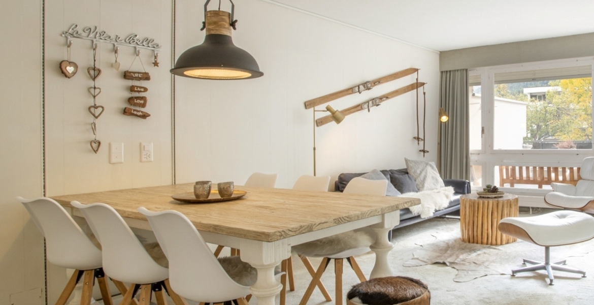 Chalet-appartement à louer à St Moritz avec 3 chambres et 90