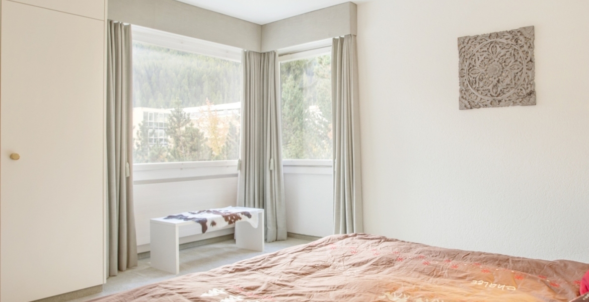 Chalet-appartement à louer à St Moritz avec 3 chambres et 90