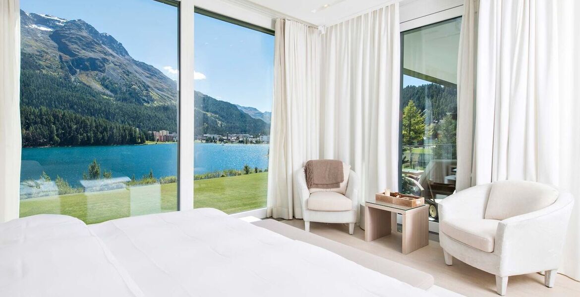 Appartement avec vue sur le lac à couper le souffle St. Mori