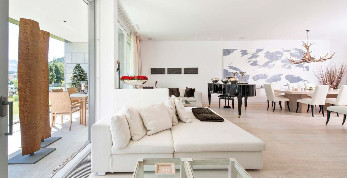 Appartement avec vue sur le lac à couper le souffle St. Mori