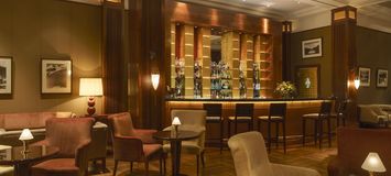 Anton’s Bar